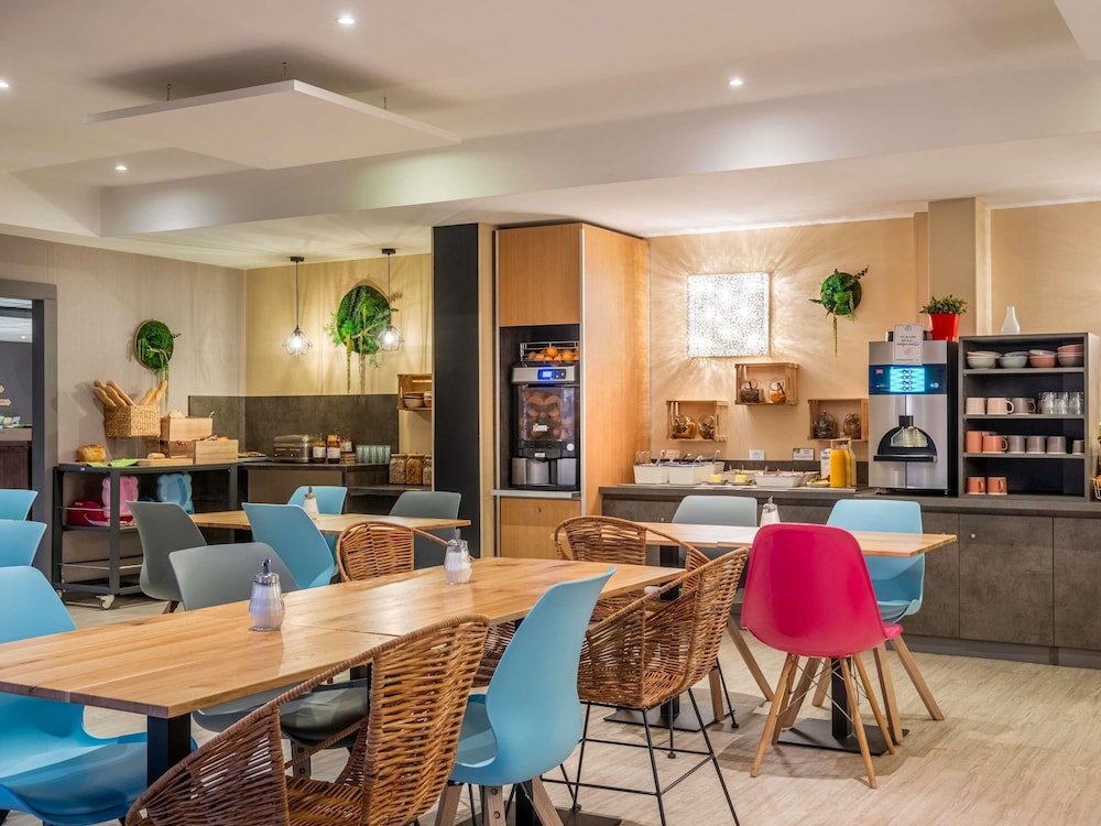 ibis Styles Blois Centre Gare 42/68