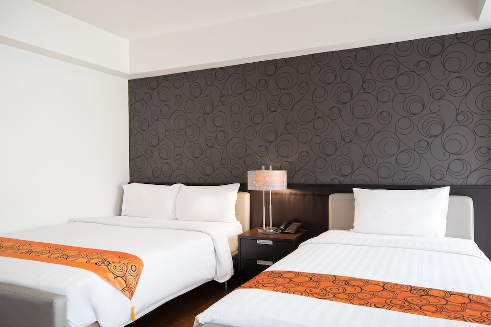 Lily Hotel Bangkok 12/50