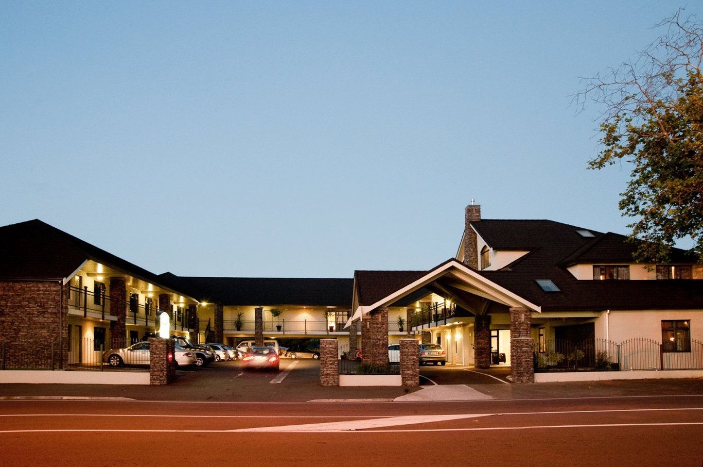Aotea Motor Lodge 2/35