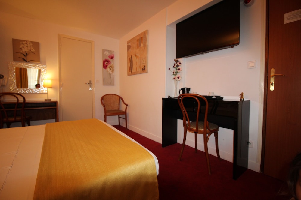 LE NOUVEL HOTEL DU THEATRE 28/48
