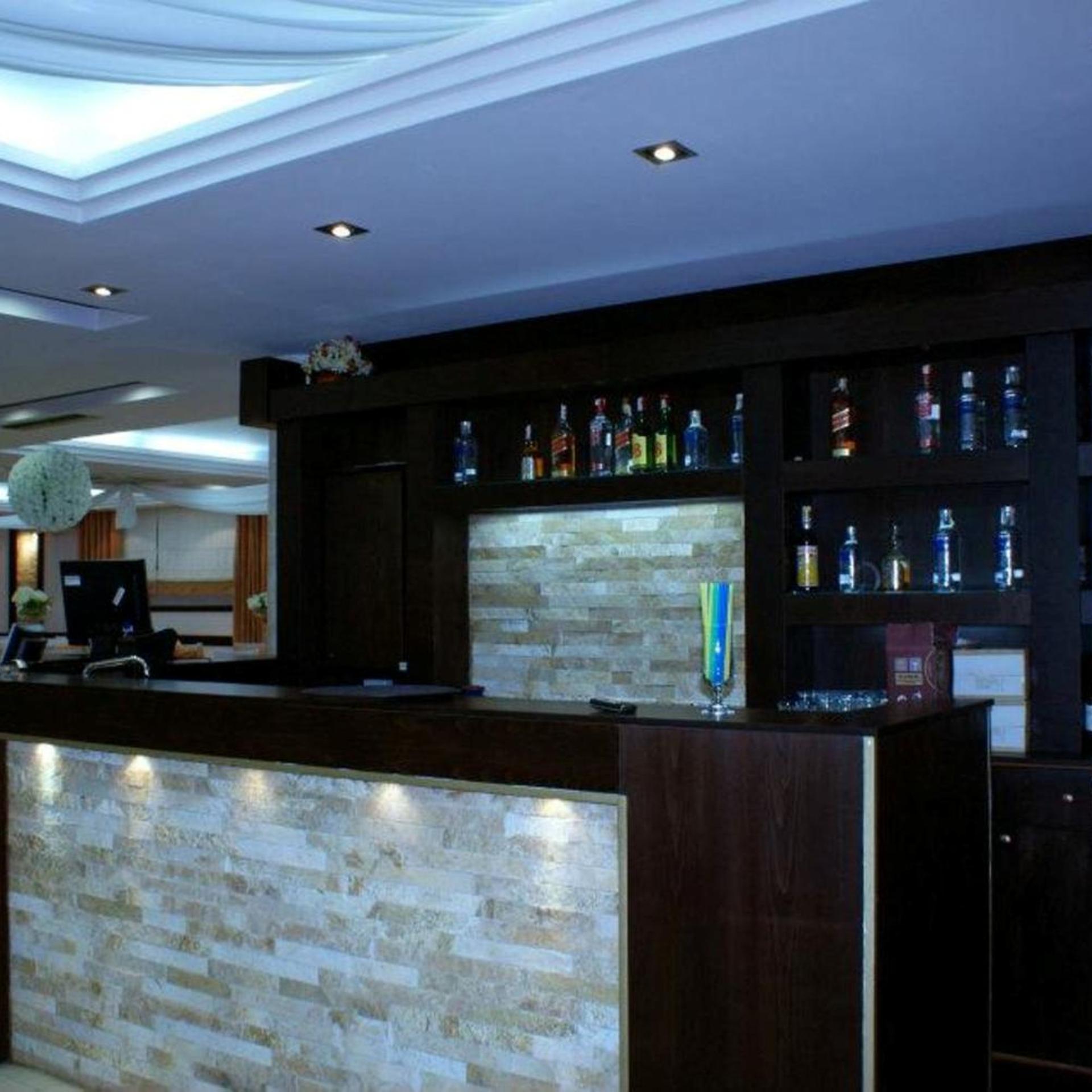 Colombo Hotel 13/49