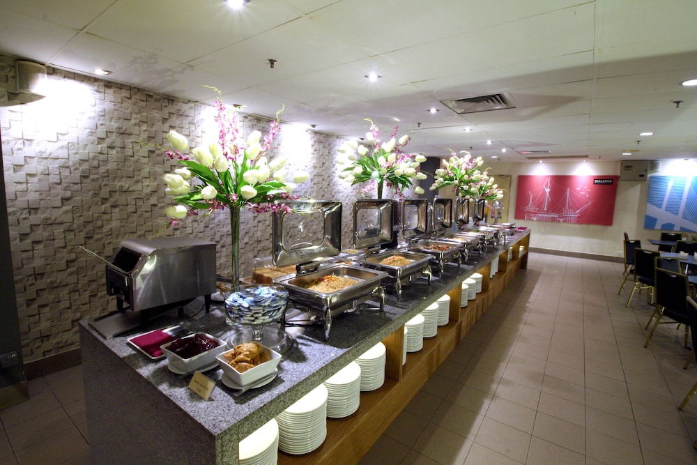 Hotel Pudu Plaza 58/69