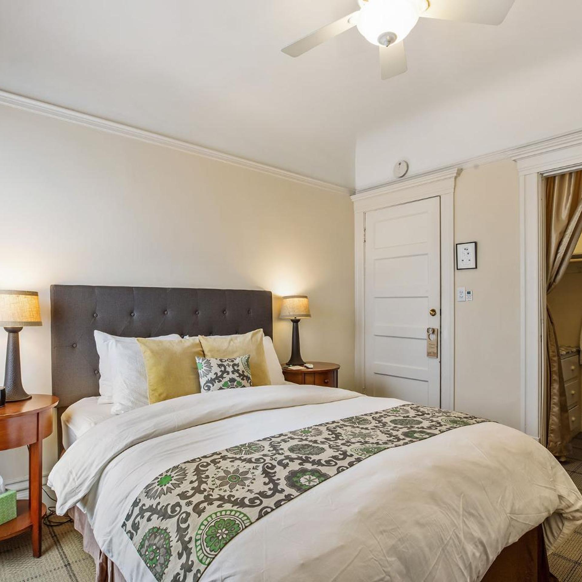 Parker Guest House 6/46