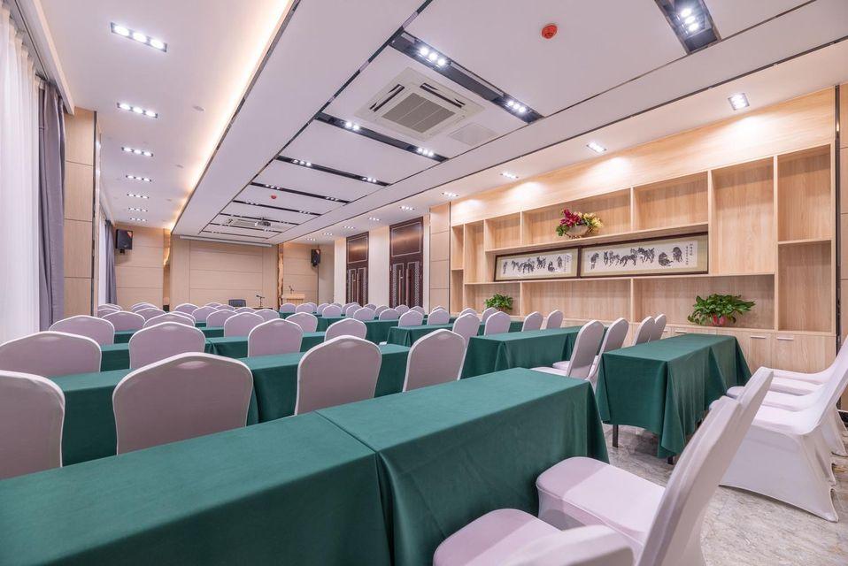 Lavande Hotel (Jinan Coach Station, Railway Station) 28/37