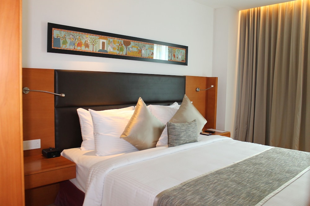 Mercure Hyderabad Kcp 10/69