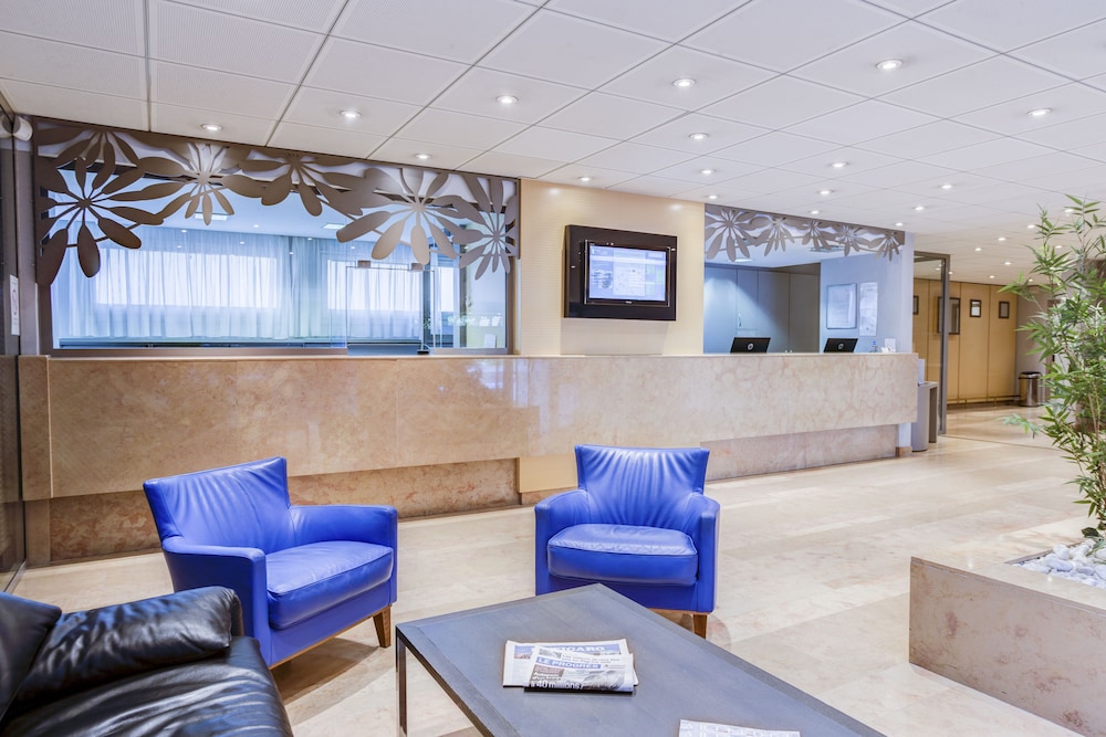lobby