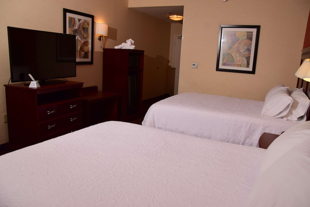 Hampton Inn Indiana 20/50