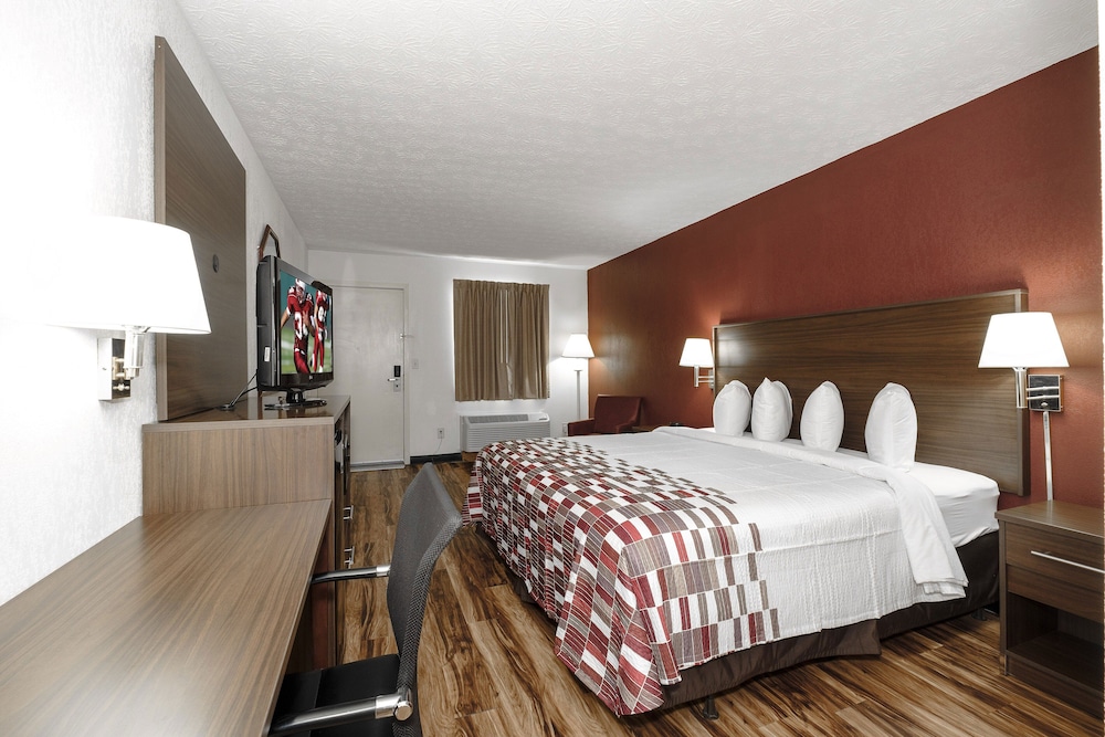 Red Roof Inn Edgewood 7/23