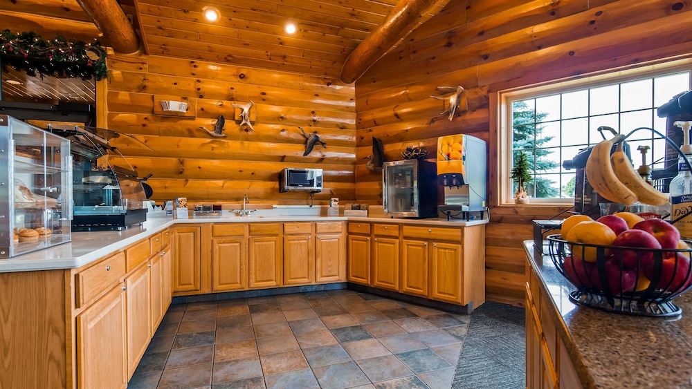 Best Western Northwoods Lodge 5/39