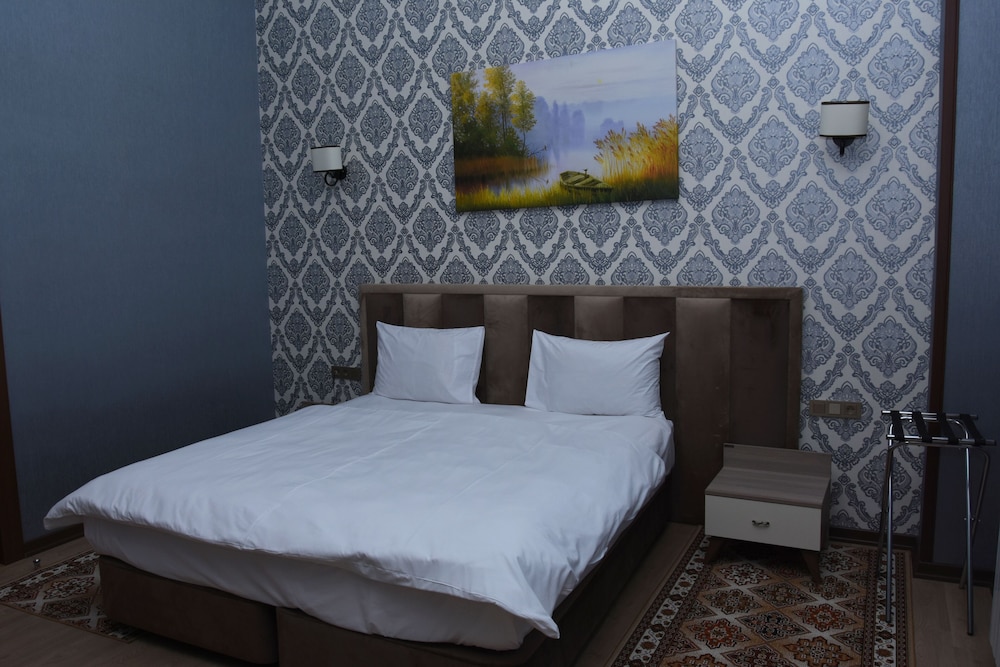 Nakhchivan Palace Hotel 13/25