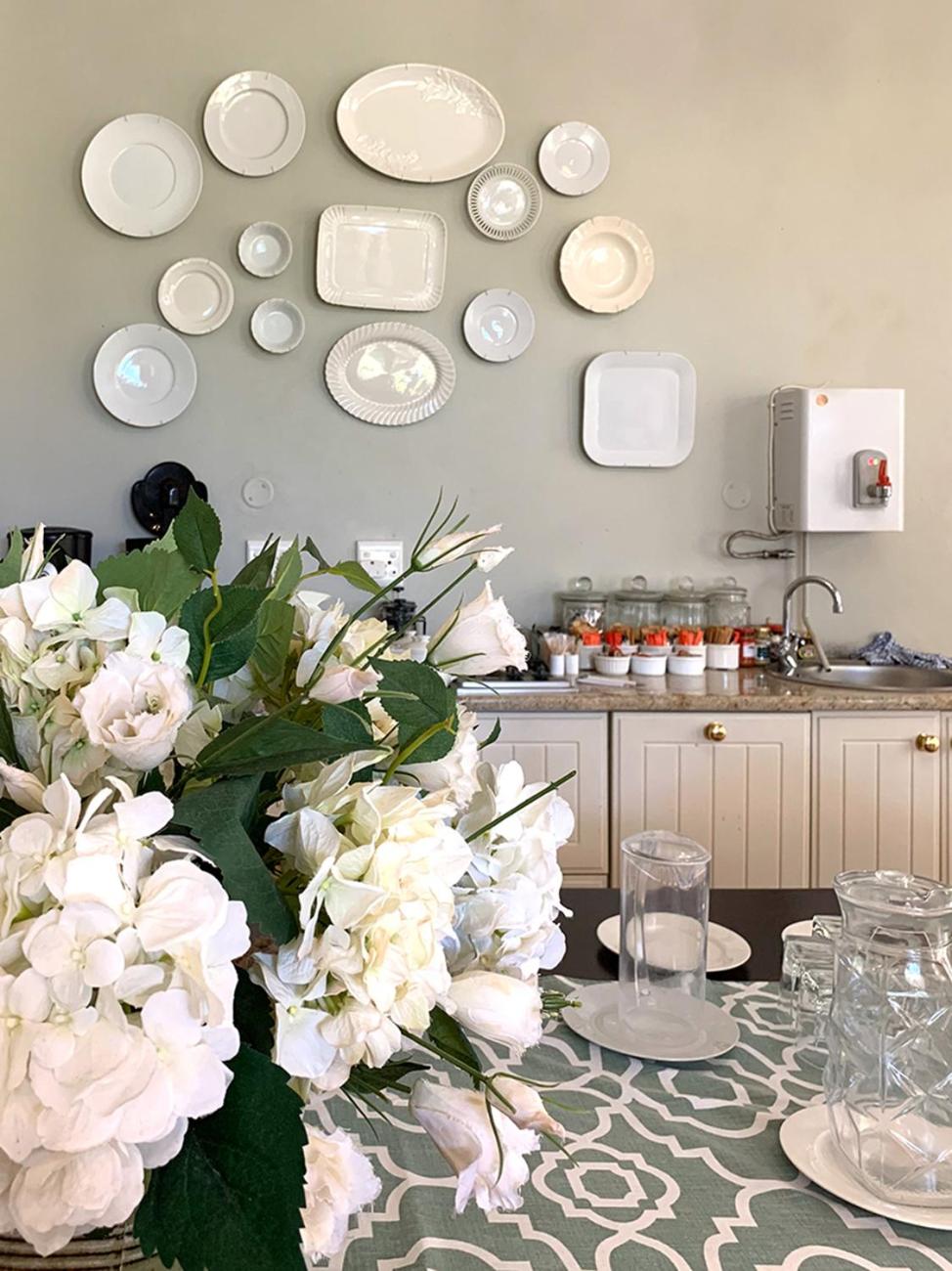 Coral Tree Colony Bed & Breakfast 10/20