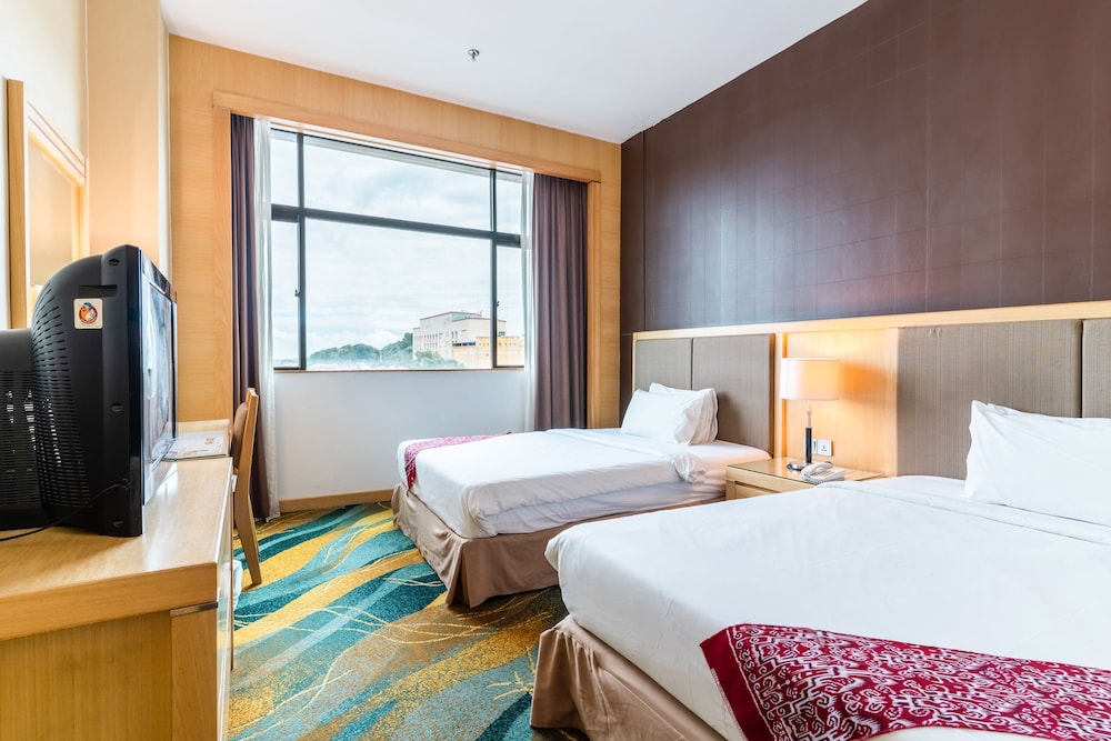 Imperial Palace Hotel 13/52