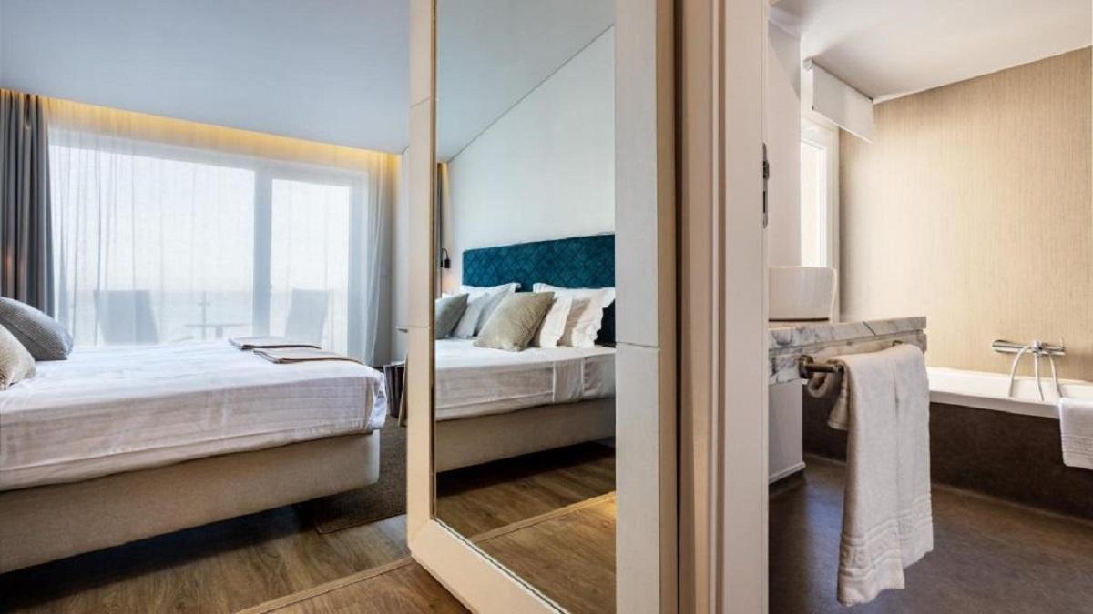 Superior, Double Bed, River View, Balcony