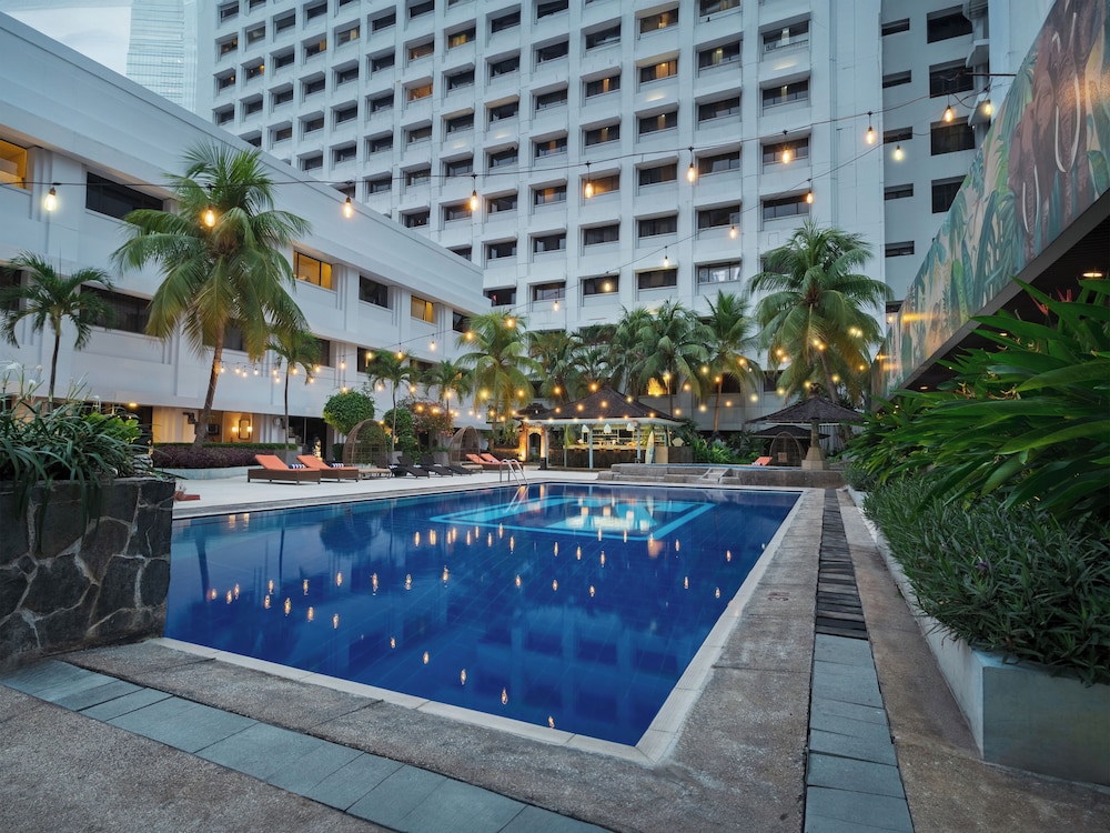 Grand Sahid Jaya Jakarta 25/50