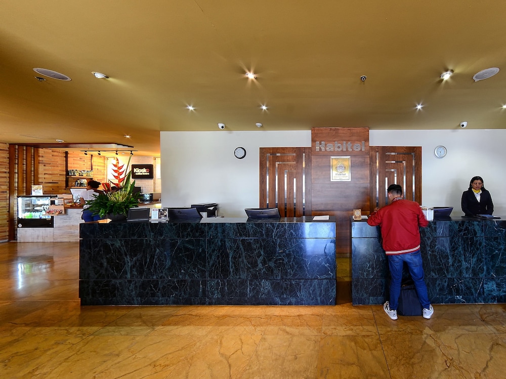 Lobby at Hotel Habitel Select, BOGOTA
