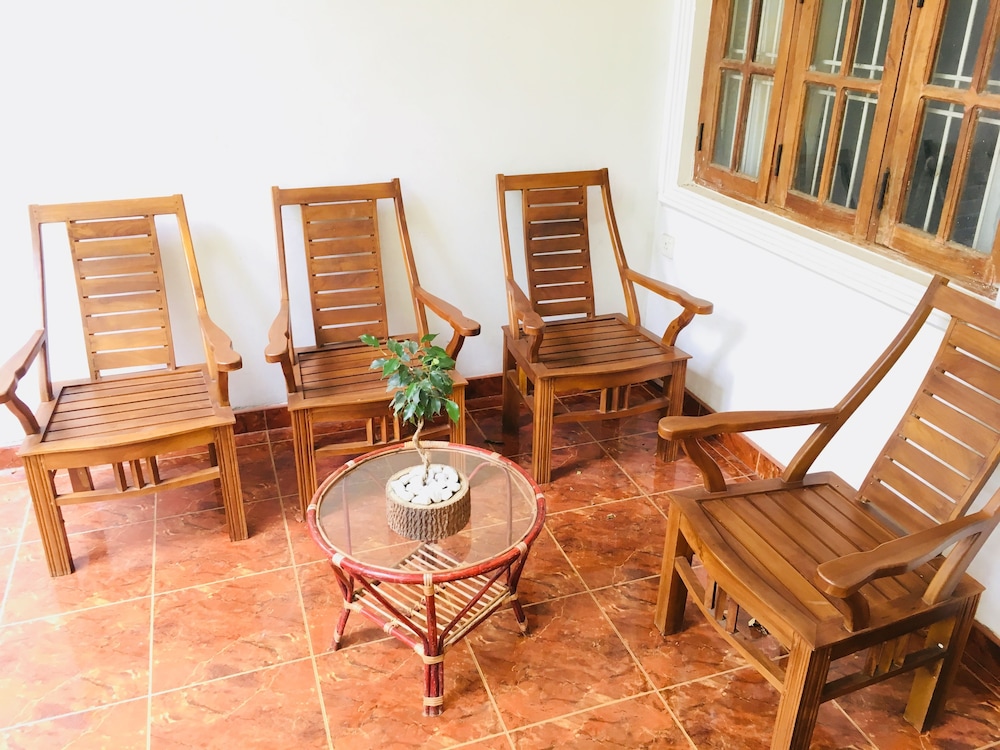 Sudu Neluma Home Stay 16/34
