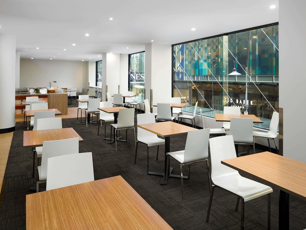 Mercure Melbourne City Centre 36/59