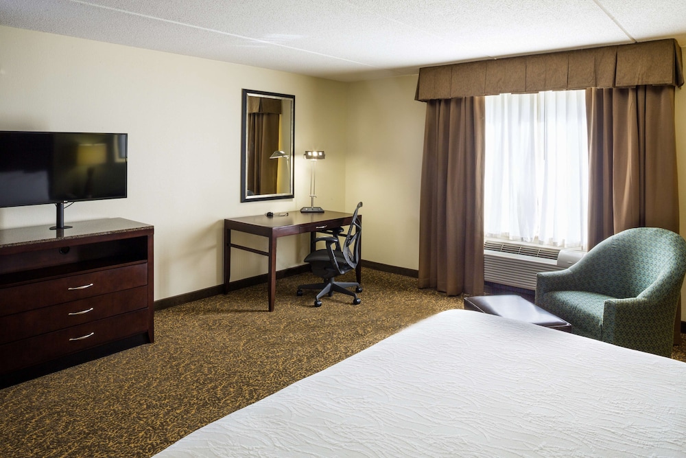 Hilton Garden Inn Hampton Coliseum Central 19/53