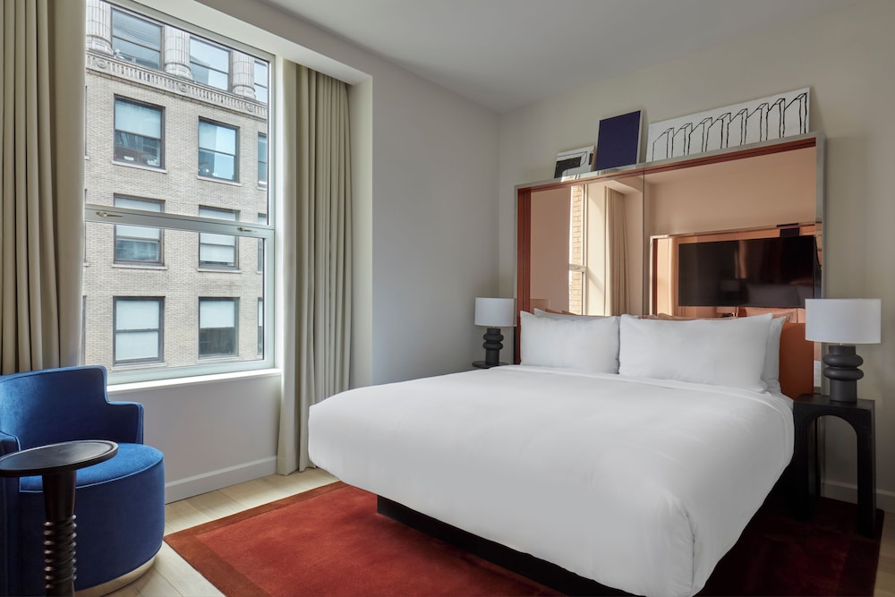 1 BEDROOM, PREMIER, SUITE