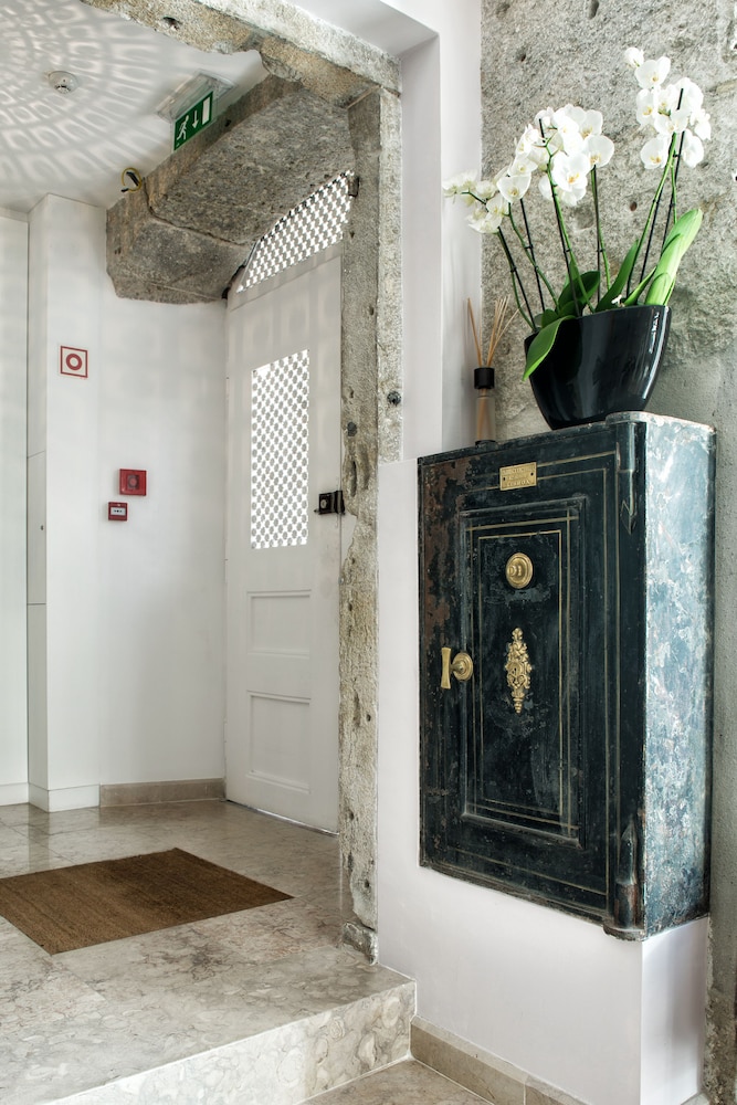 Lisboa Prata Boutique Hotel - Adults Only 10/62