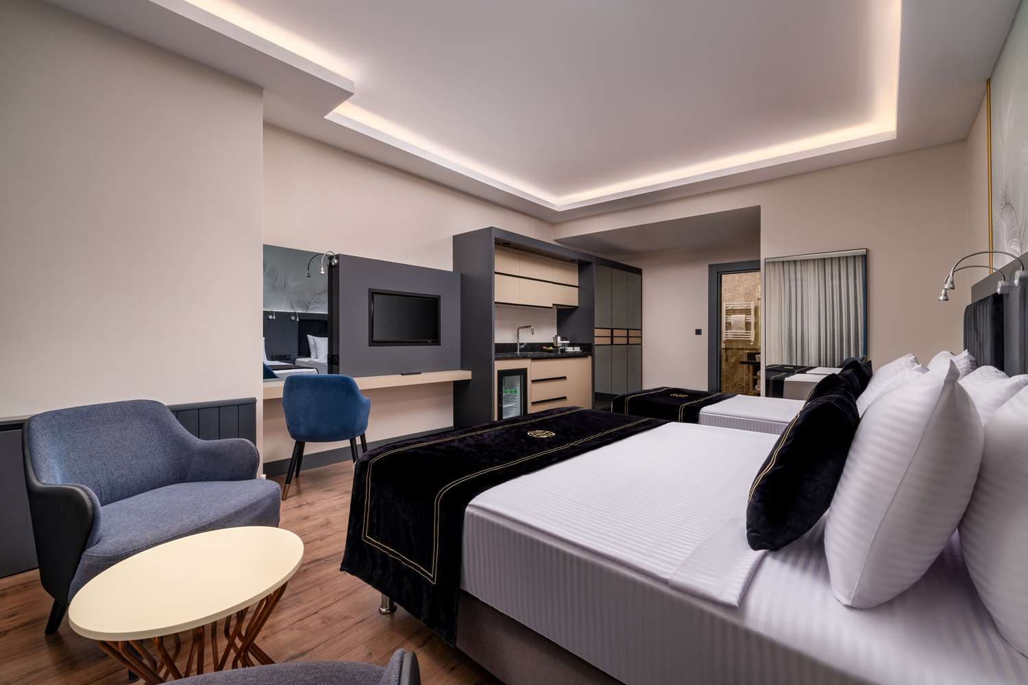 Best Western Premier Hidden Hills 24/56