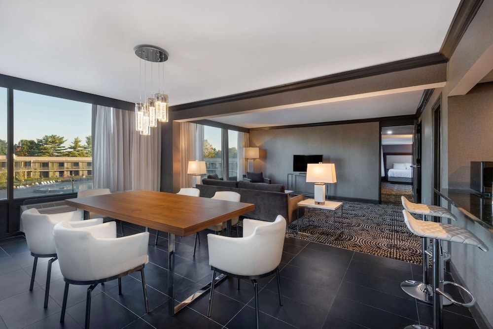 Wyndham Lancaster Resort and Convention Center 43/50