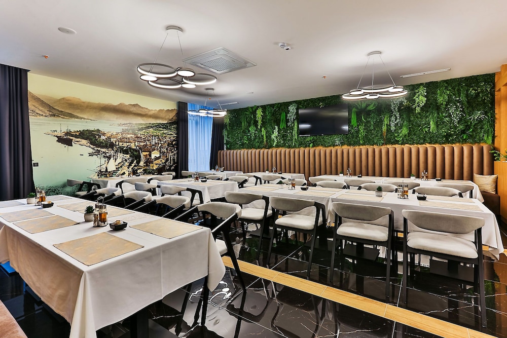 Hotel Boka 50/63