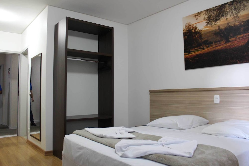 STANDARD, TWIN BEDS