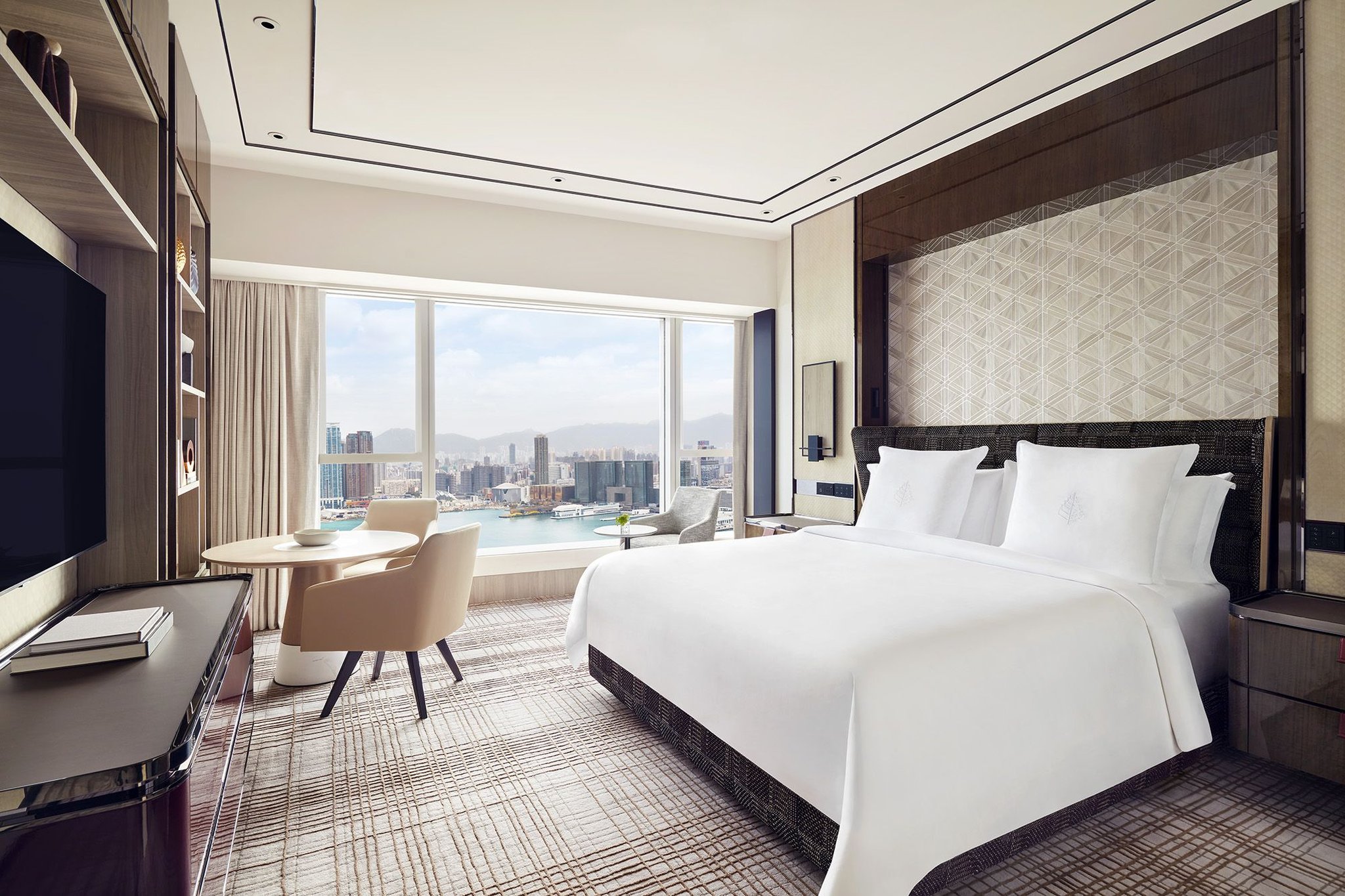 Four Seasons Hotel Hong Kong 22/76