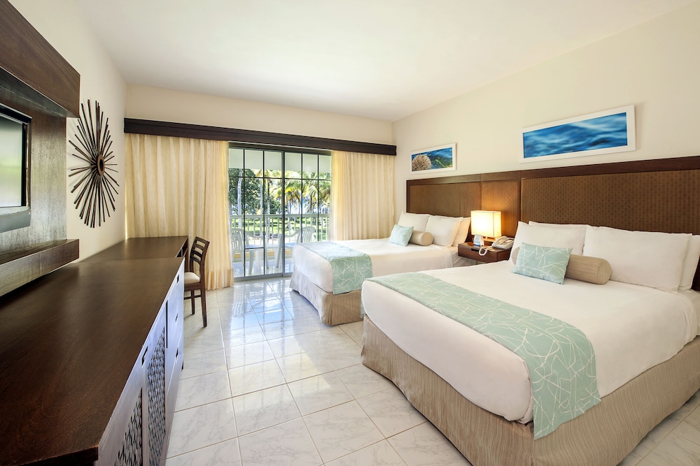 Wyndham Alltra Samana All Inclusive Resort 13/50