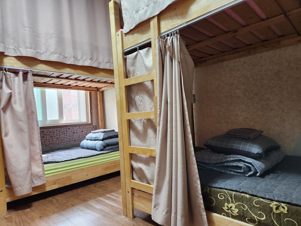 Birdsnest Hostel Hongdae 18/39