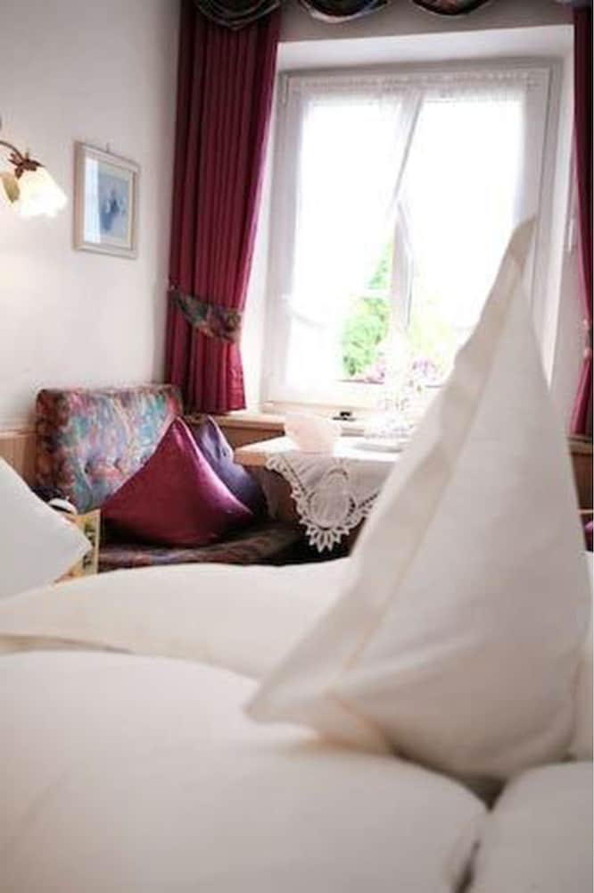 Hotel Restaurant Rengser Muhle 24/27