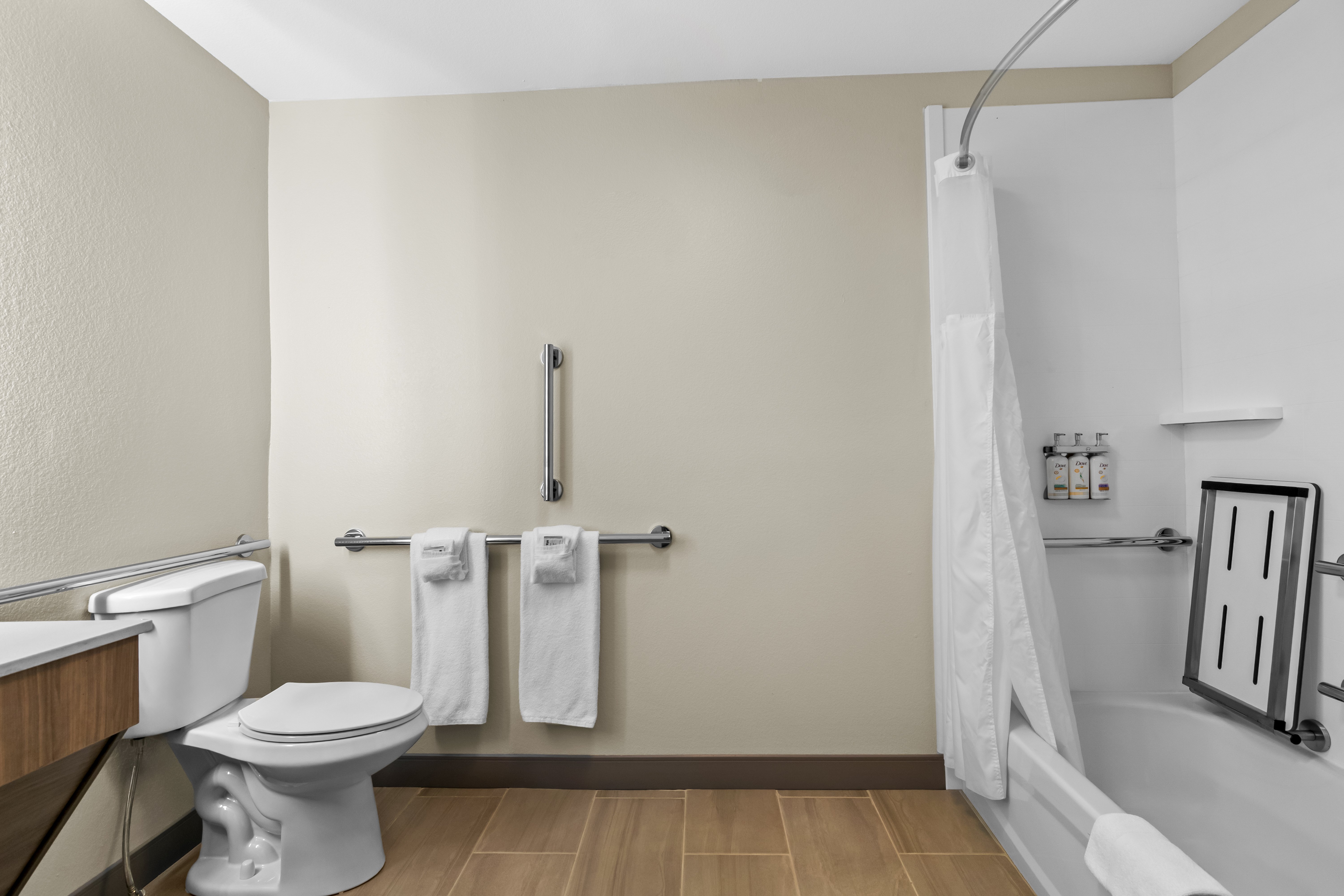 Holiday Inn Express And Suites Joplin Southeast by IHG 56/58