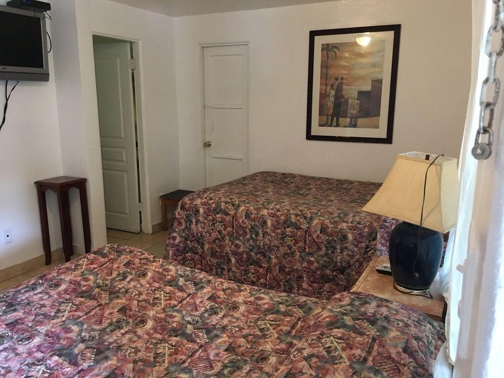 Motel San Diego 19/38
