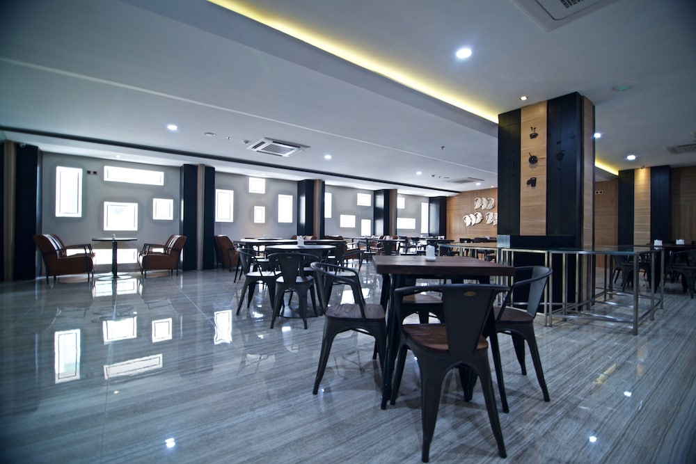 Verse Luxe Hotel Wahid Hasyim 36/50