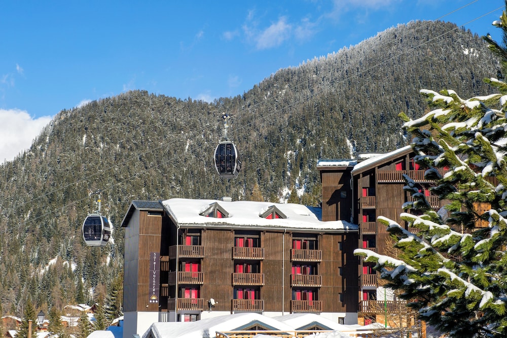 Sowell Family Valfrejus 6/69