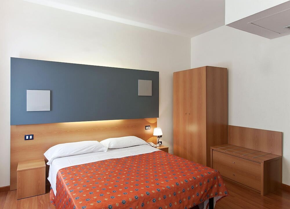 Hotel San Remo 18/63
