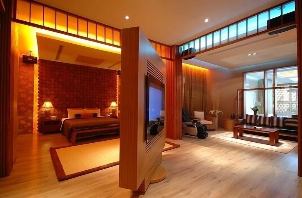 Norway Forest Villa Motel 39/56