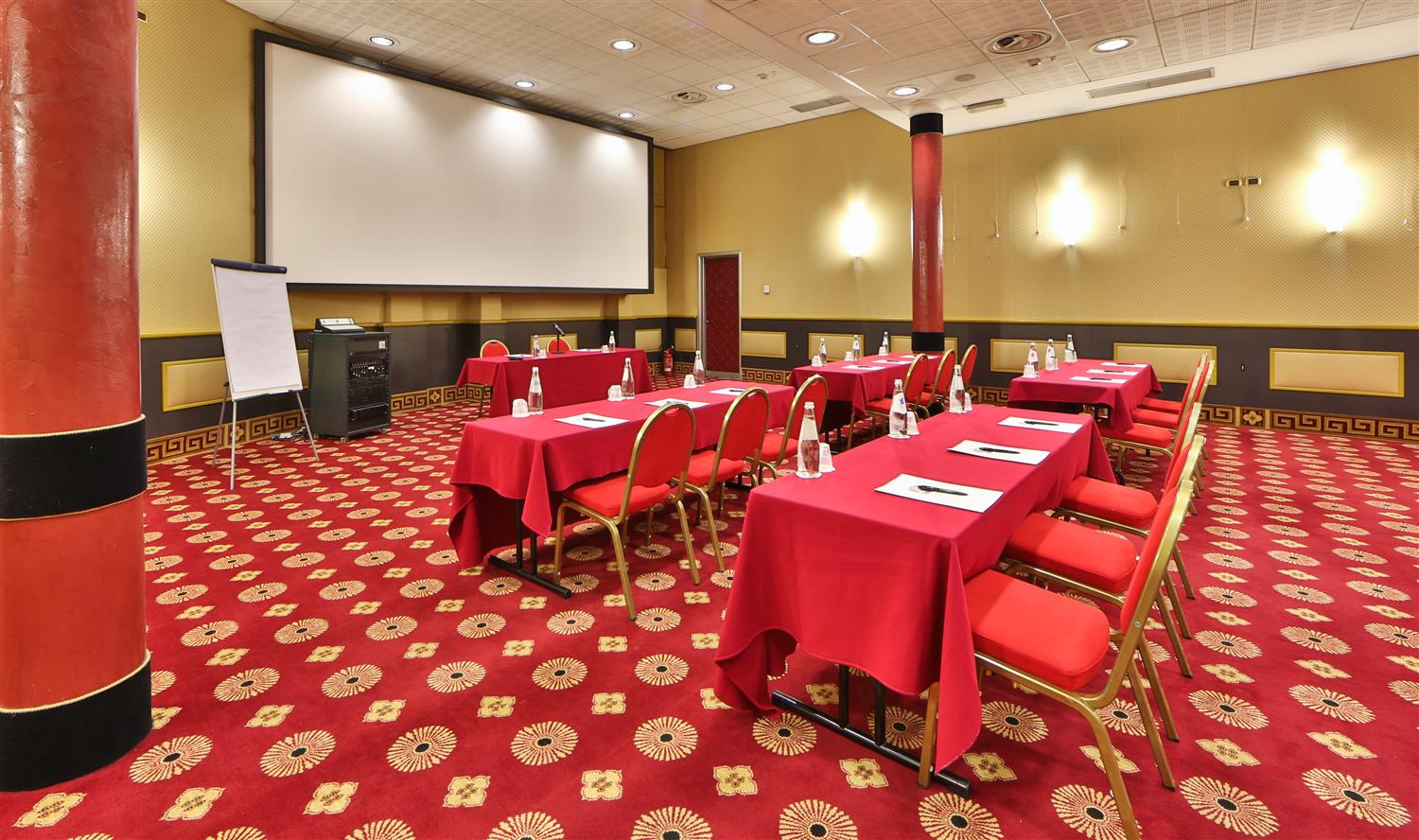 Antares Hotel Concorde 47/54