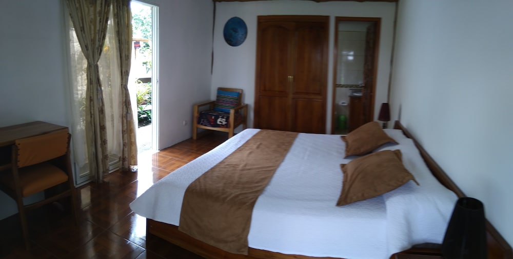 Suymar Ecolodge Galapagos 21/75