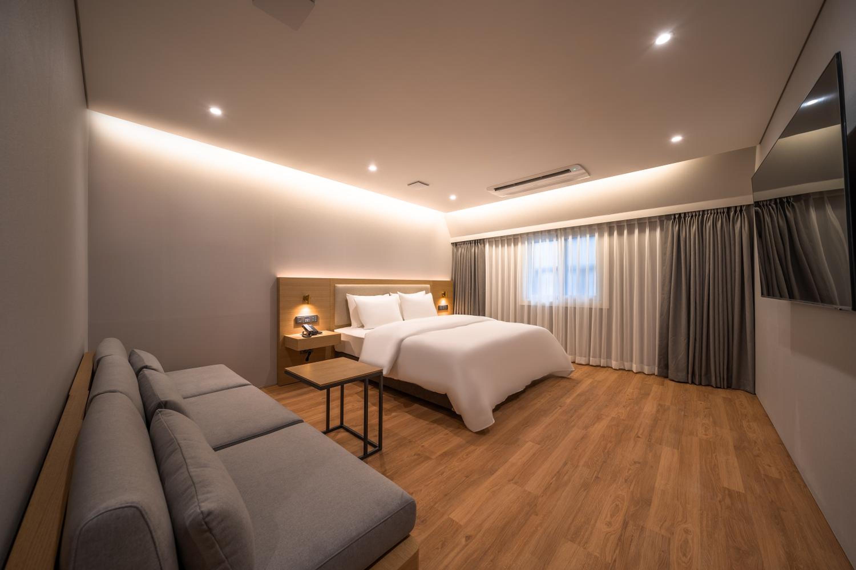 suite, Comfort inn Yeouido 5/10