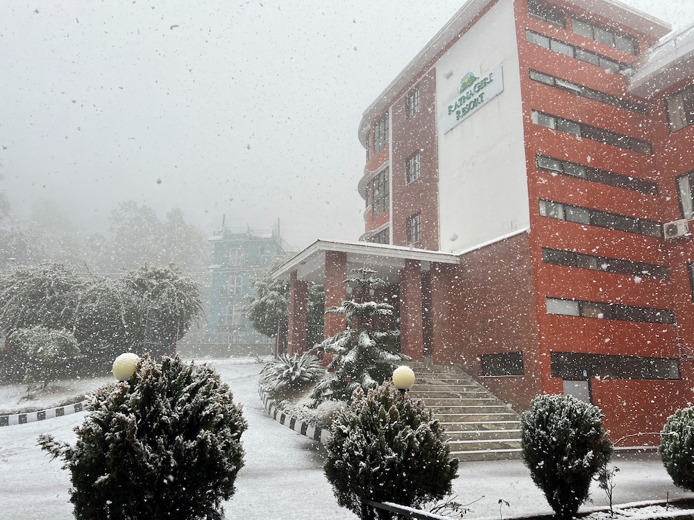 Ratna Giri Resort 5/49