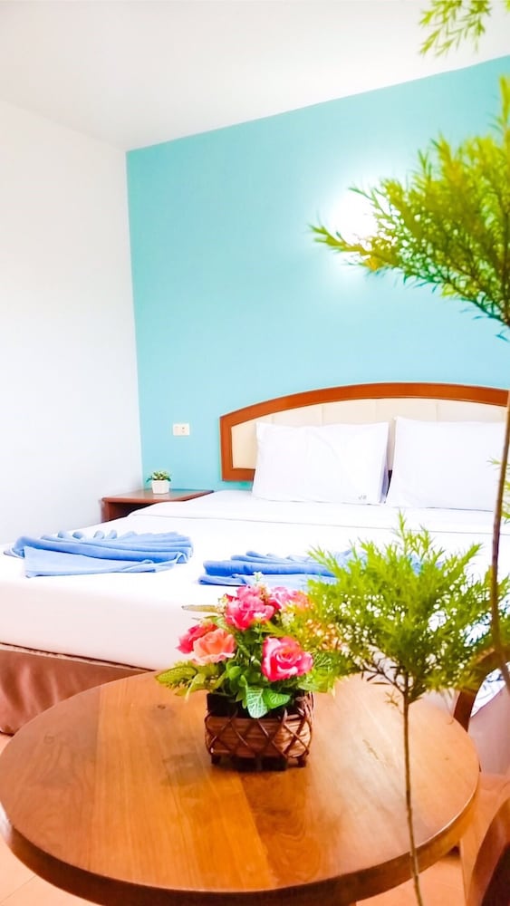 J.Holiday Inn Krabi 41/51