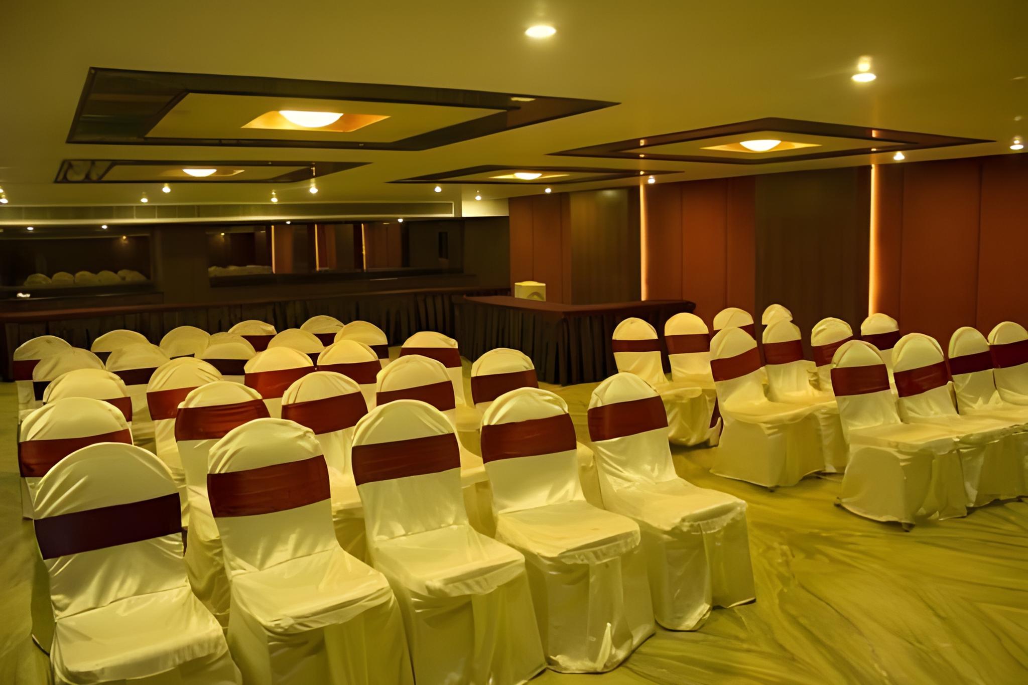 Hotel Ganga Regency 32/34