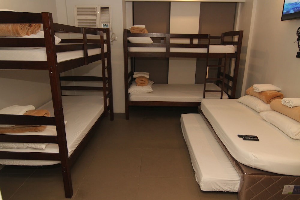Mabolo Royal Hotel 38/50