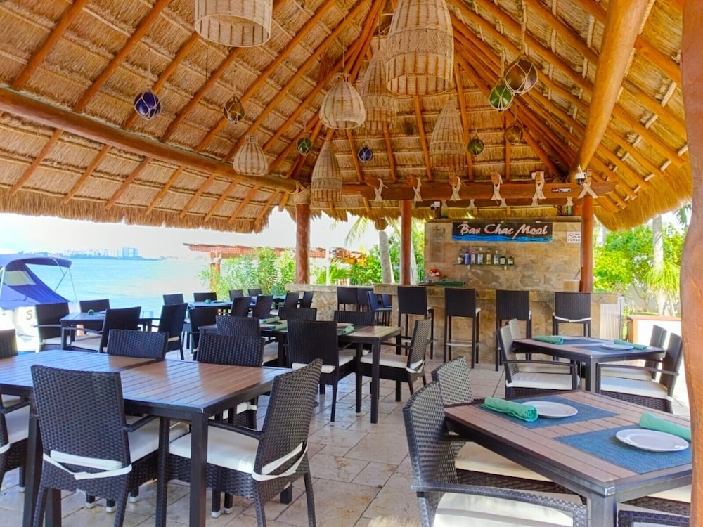 Sina Suites Cancun - Adults Only 32/42