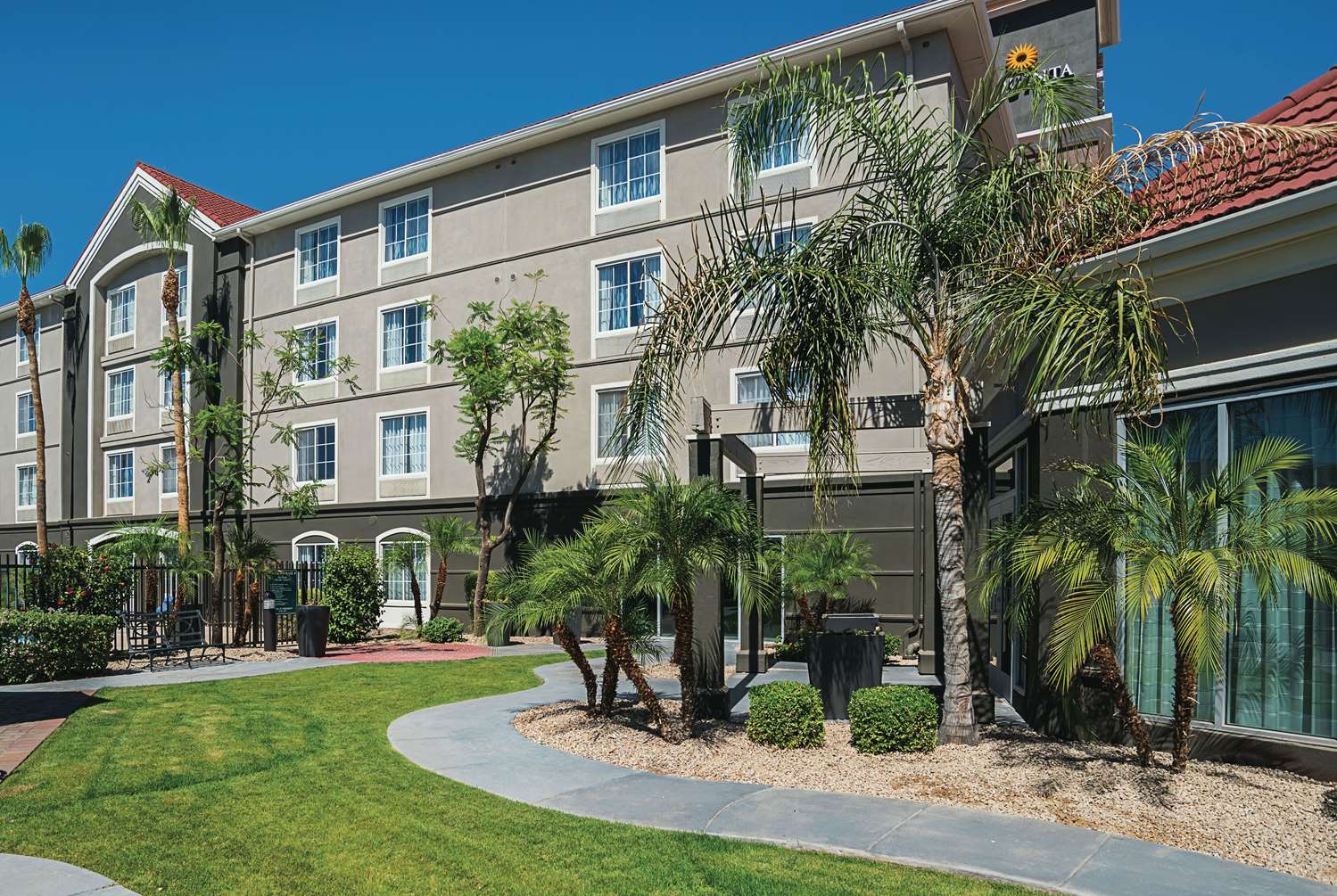 La Quinta Inn & Suites by Wyndham Phoenix Chandler 38/41
