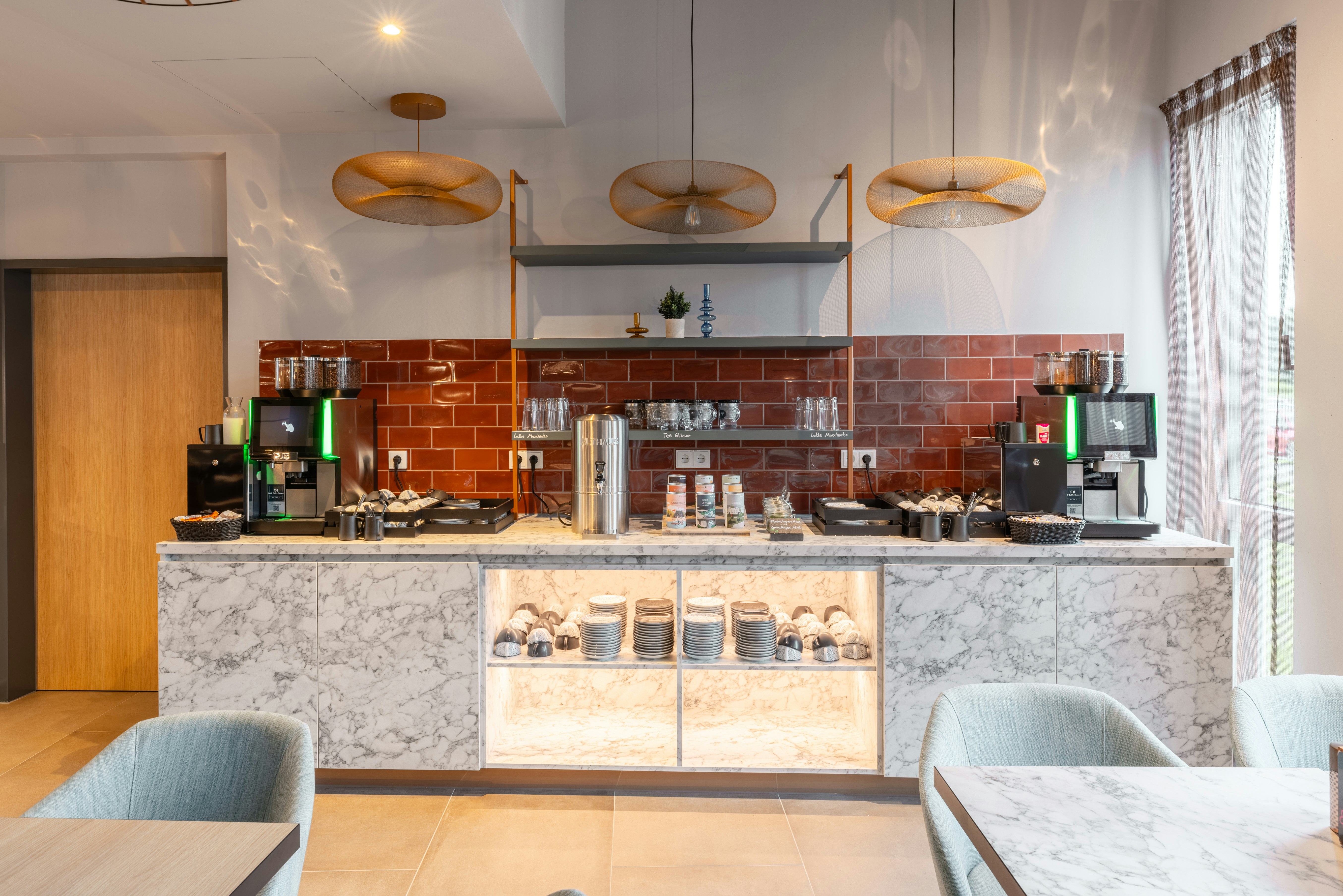 Holiday Inn the niu, Pax Berlin Airport by IHG 24/39