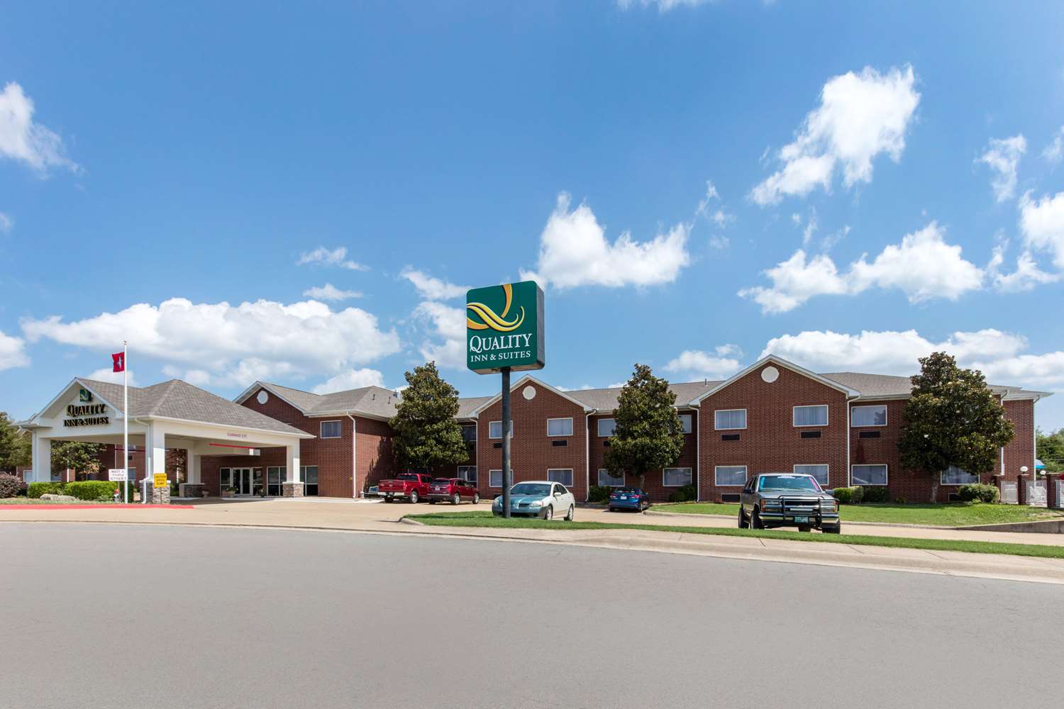 Quality Inn & Suites Mountain Home North 34/34