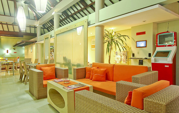 HARRIS Hotel Kuta Tuban 6/8